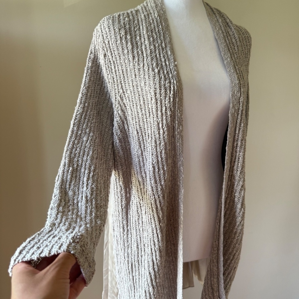 Calvin Klein Women's Knit Floral Lace Ruffled Cardigan NWT - Picture 4 of 7